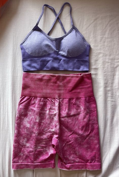 Дамски спортен сет