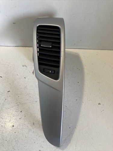 Въздуховод за предна лява средна вентилация за KIA Venga 1.4 CRDi (2012) 84770-1P100