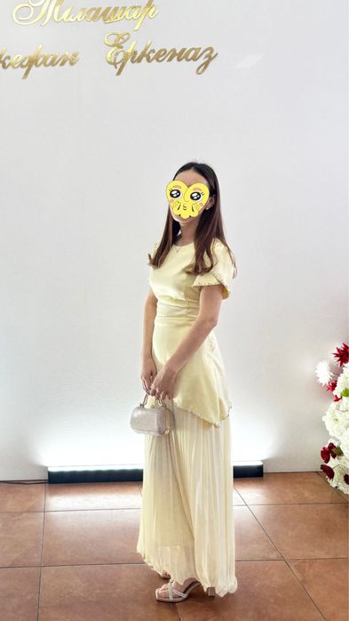 Вечернее платье