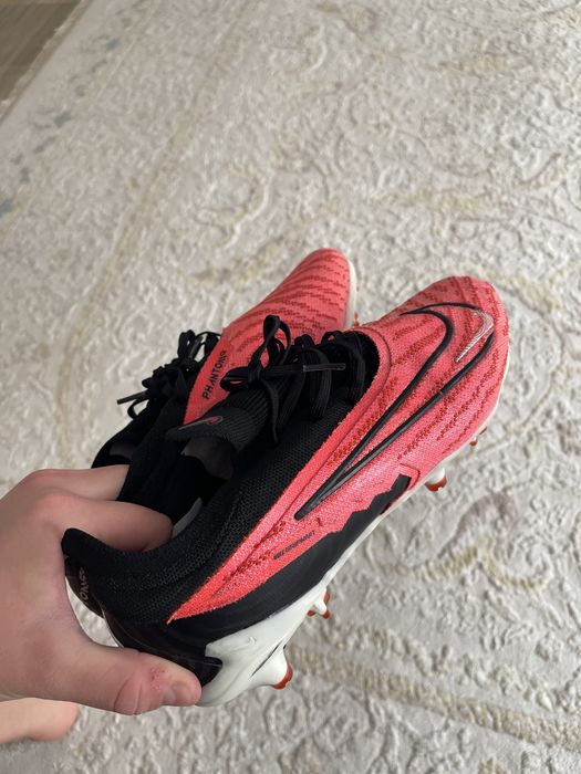 Бутсы Nike Phantom gx