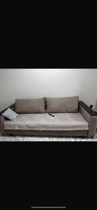 Диван в отличном состоянии