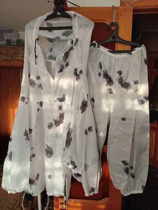 Принадлежности для охоты и рыбалки.