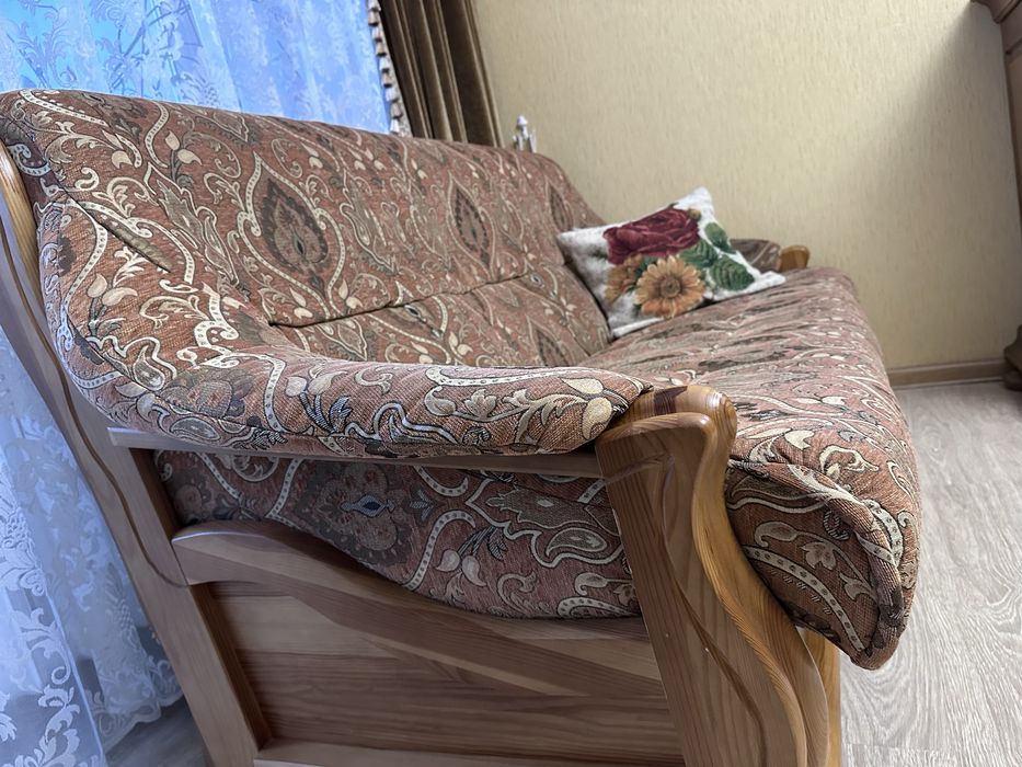 Продам диван (тройка)