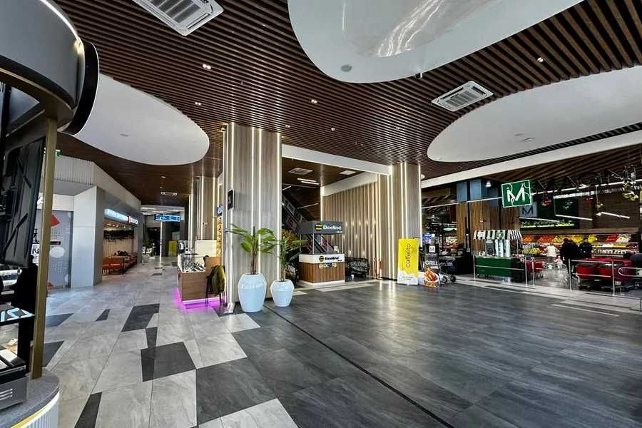 Аренда магазина 54м² с ремонтом в ТРЦ Yunusabad Gallery