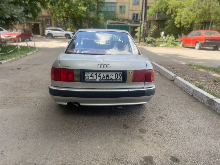 Машина Срочно Ауди 80