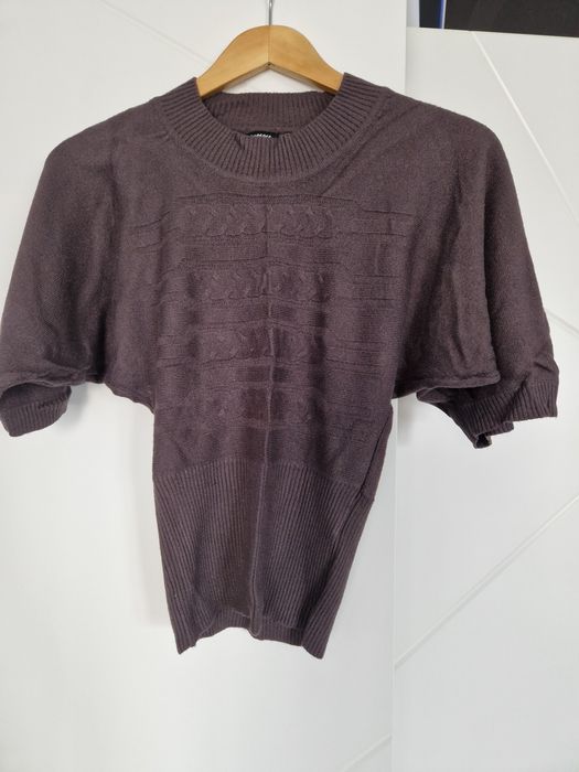 Блузи / жилетки размер S всяка на цена 5 евро