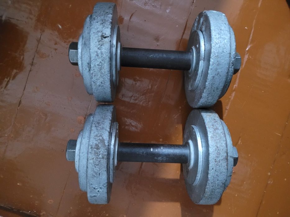 Продаётся гантели рабочая российский