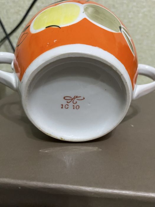 Сахарница. Полонский фарфор.