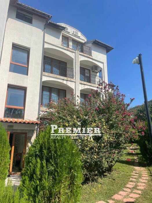 Продава се Двустаен апартамент в Свети Влас - 64 кв.м за 1219 €/кв.м - Снимка #6