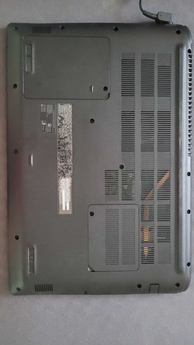 Acer Aspire 3 + безжична мишка Logitech