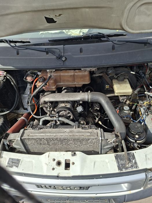 Микроавтобус Ивеко 16 мест.