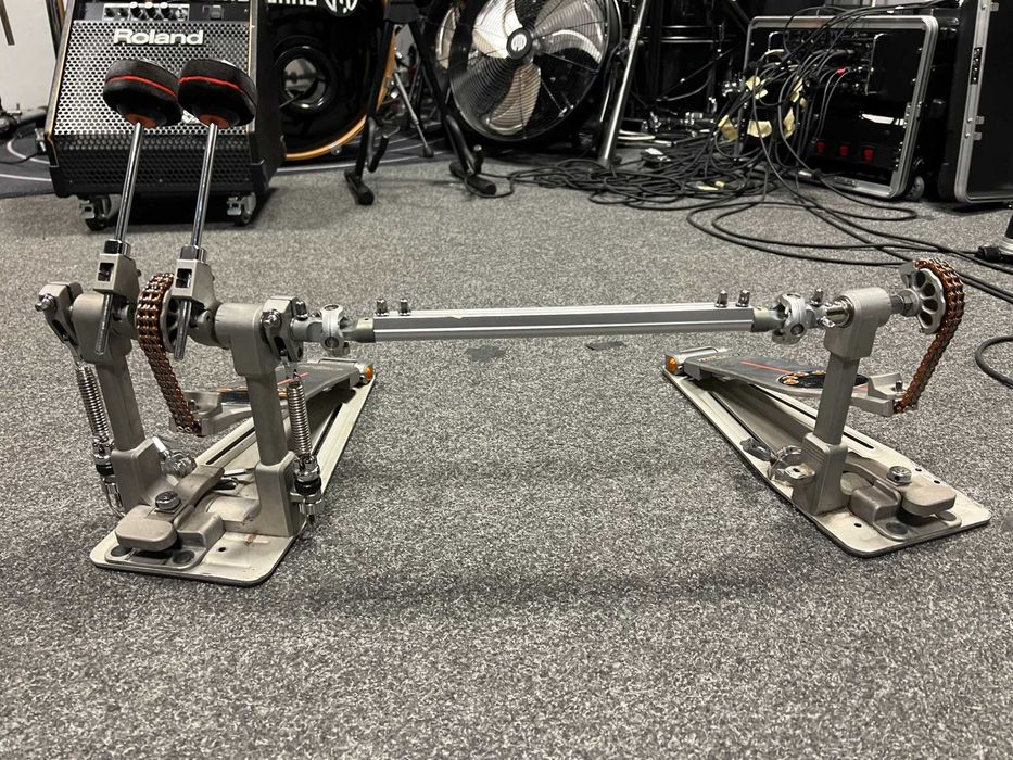 Pedală dublă Pearl Demon Chain P-3002C – completă, stare excelentă