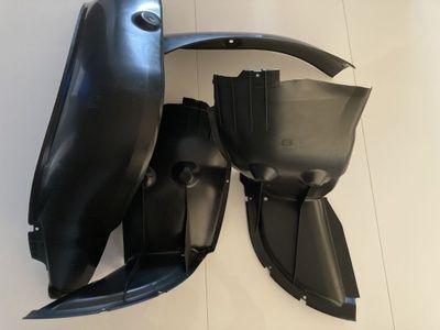 Новый передний подкрылок приора 1,2