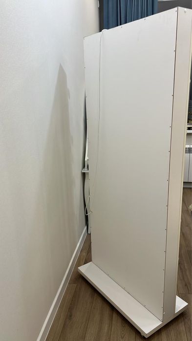 Зеркало с лампочками