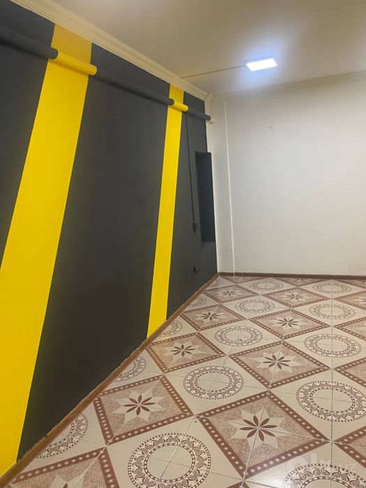 Ijaraga beriladi Mirobid tumani oybek kuchasi 44 uy 200 kv joy podval