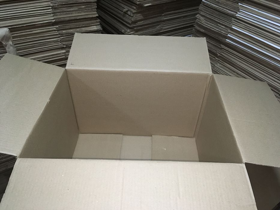 Картонные коробки