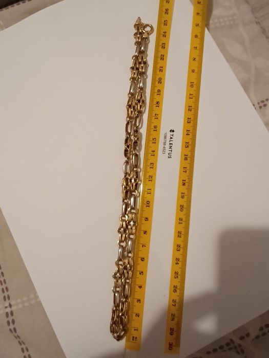 Lanț de vânzare din aur.