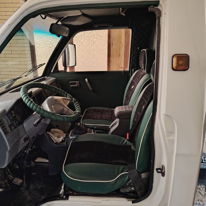 Labo 2011 metan sotiladi