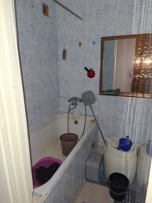 Продается 3-комнатная квартира с балконом