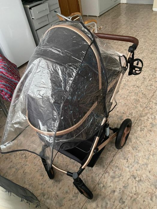 Продам коляску детскую 3в1