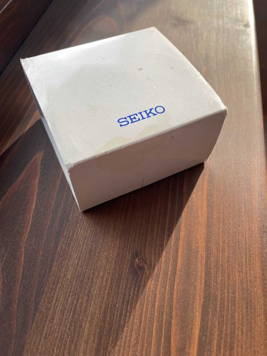 Джобен часовник SEIKO, произведен в Япония