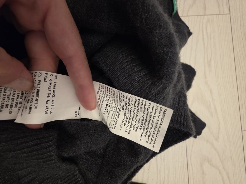 Bluza Benneton, lână - stare foarte bună