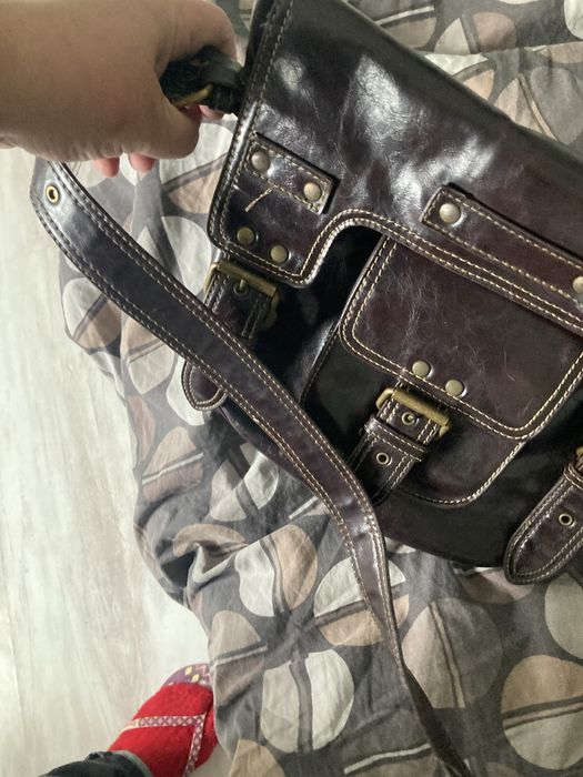 Компактна чанта - естествена кожа