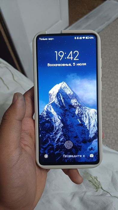 Продам Xiaomi Redmi K20 pro(Mi 9T pro