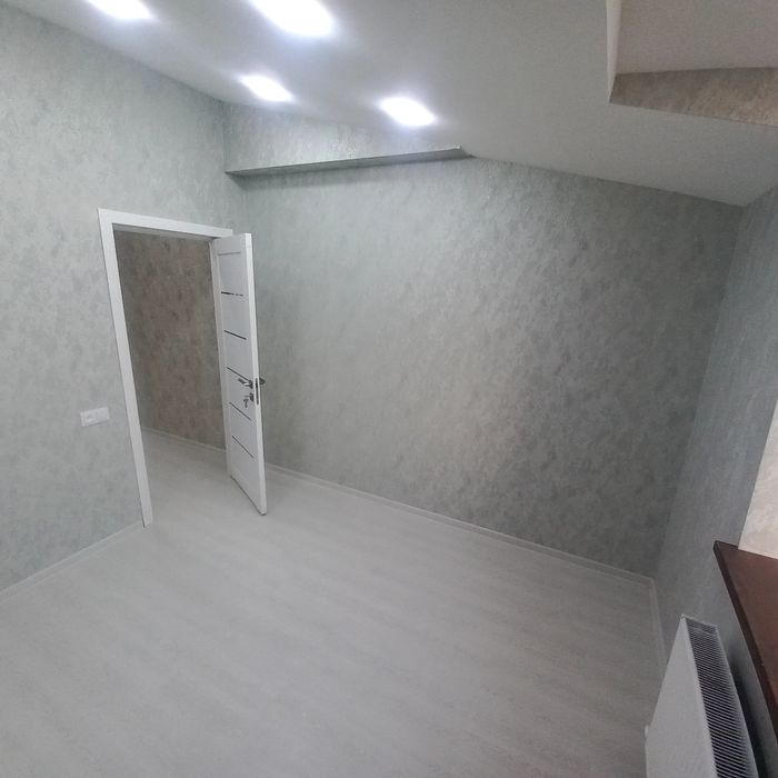 Продаётся квартира с ремонтам.