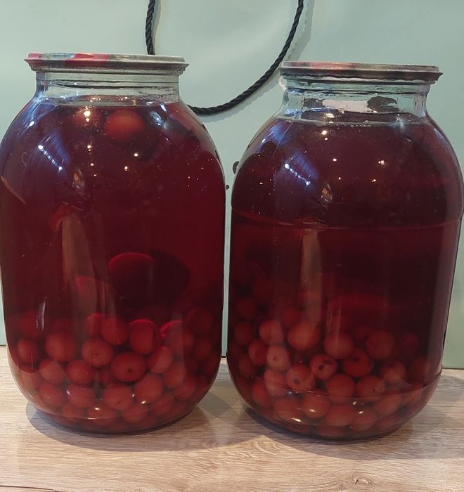 Соки натуральные компоты