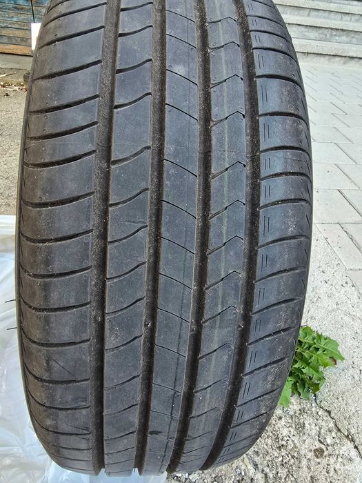 Продавам Летни Гуми KUMHO ECSTA HS51 215/55/18