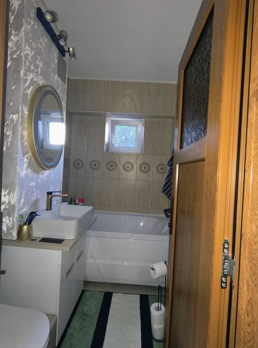 Vind Apartament 2 camere
