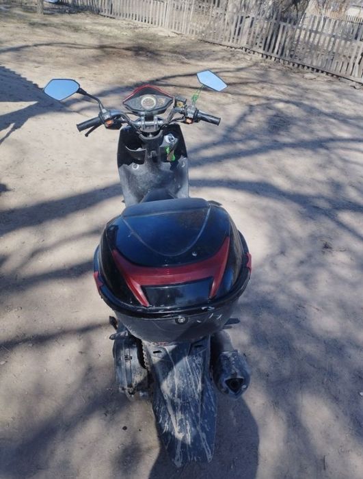 Продам мопет 20000