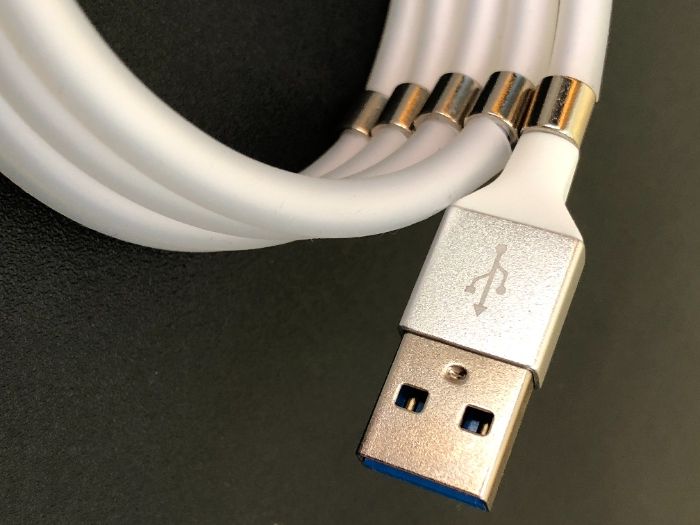 кабель USB магнитный для смартфона 2Амп