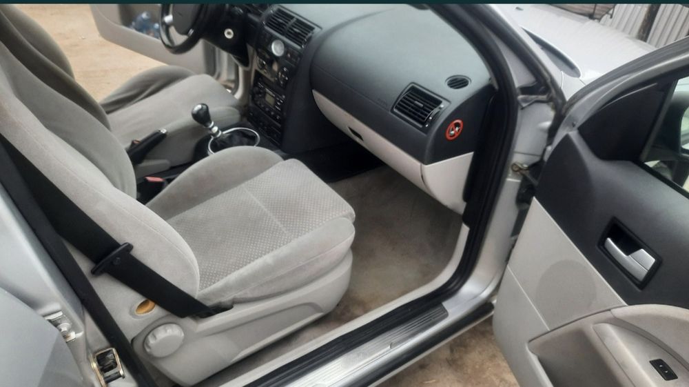 FORD Mondeo 2001 — imagine 3