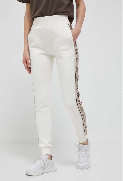 Спортно долнище guess