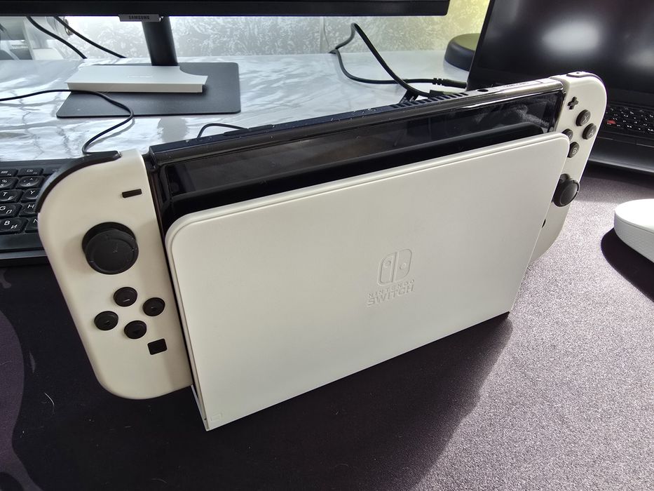 Приставка Nintendo Switch Oled