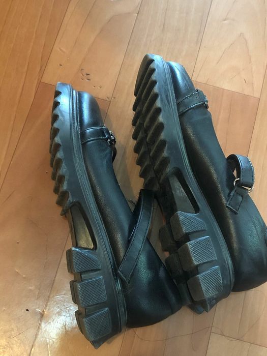 туфли для девушки школьная.