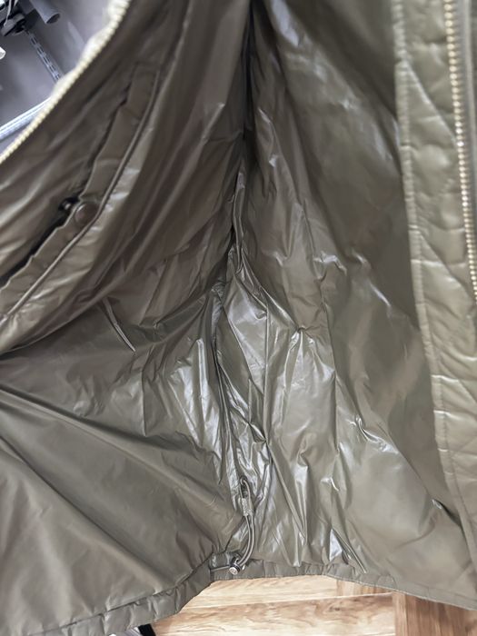 Куртка Massimo dutti новая