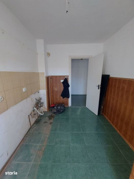 Apartament cu trei camere Pitesti-Arges