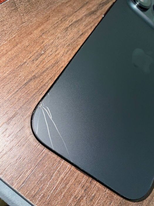 iPhone 16 pro 128 gb