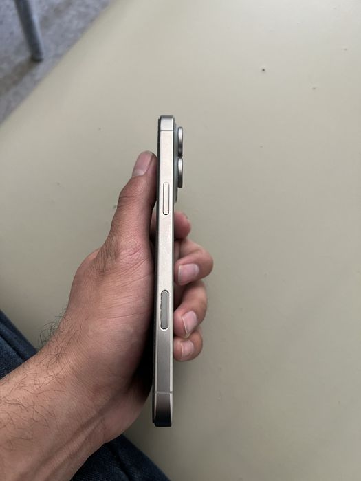 Iphone 16 pro max 256 gb simkartali