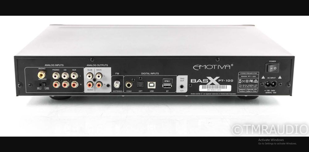 Preamplificator si amplificator 150W Emotiva