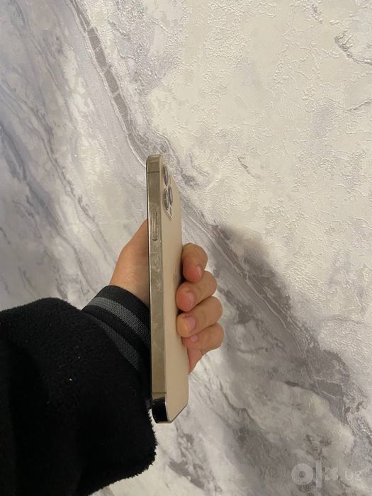 Iphon 12 pro gold