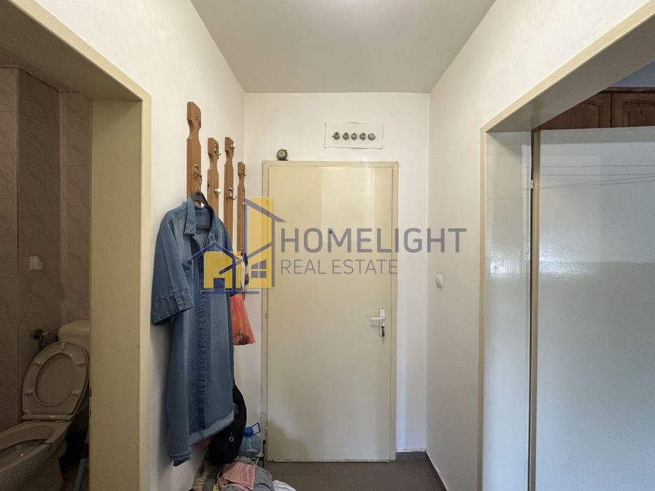 Продава се Двустаен апартамент в София, Студентски град - 60 кв.м за 9 €/кв.м - Снимка #9