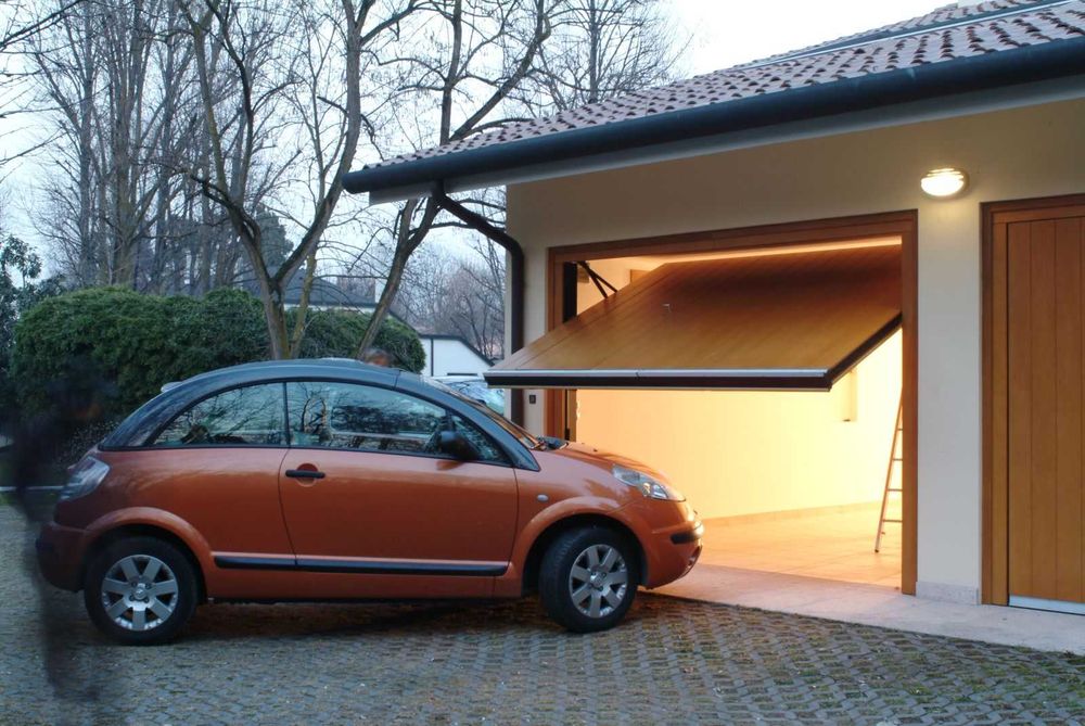 Usa garaj sectionala glisant automata telecomanda motor montaj Zalau