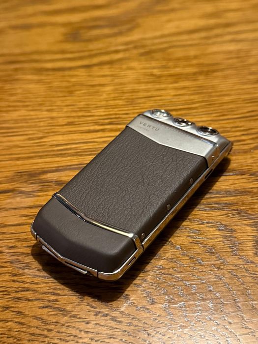 Vertu Ayxta ORIGINAL