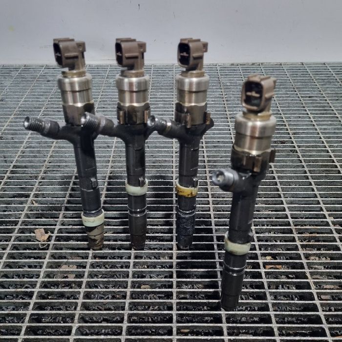 Injector Toyota RAV 4 II 2.0 D 2002 - 2006 116CP 1CD - FTV Euro4 (1428) Diesel 2367027030