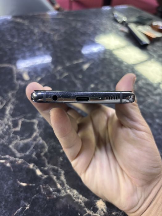 Самсунг S10 Samsung S10