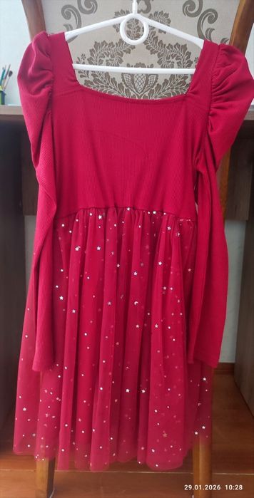 Платье на девочку